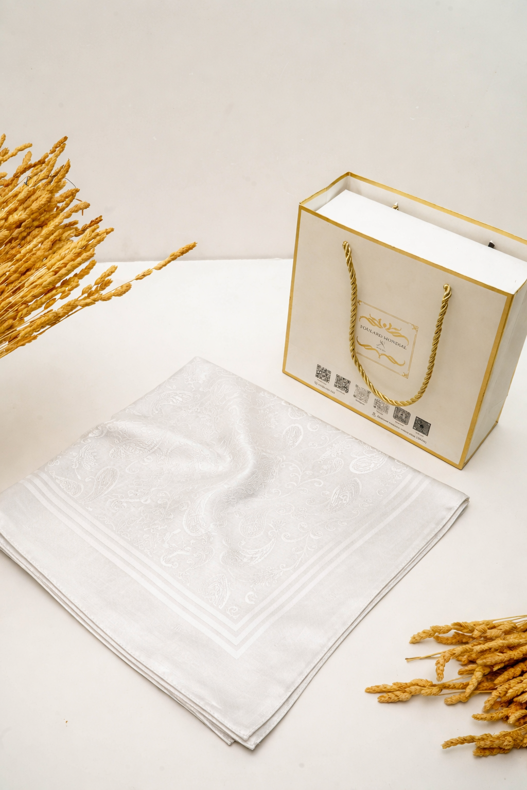 Foulard Kamkha Carré Blanc Casse CP-006